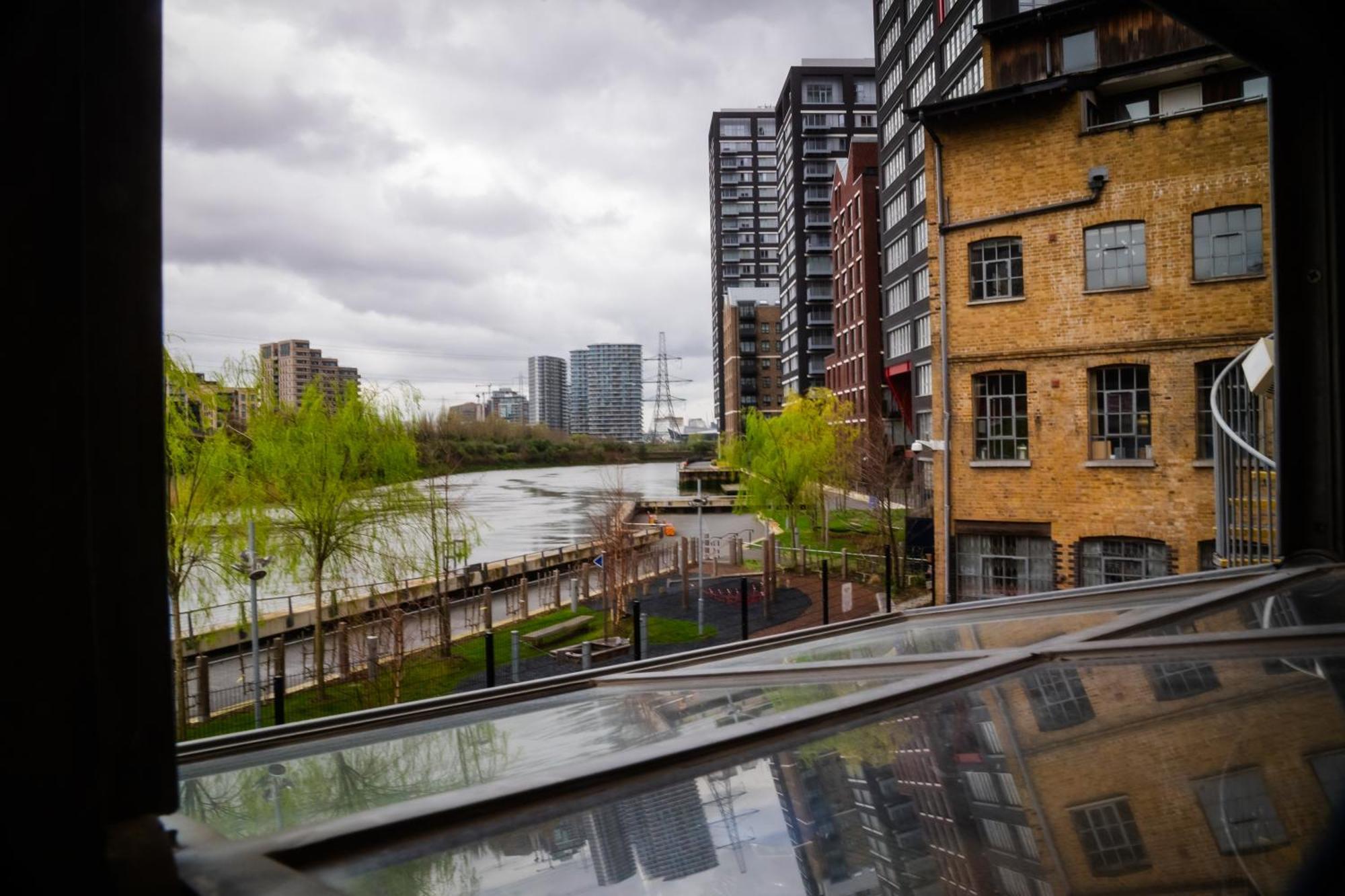 Loft Style Apartment Near O2, Abba Voyage, Excel 伦敦 外观 照片