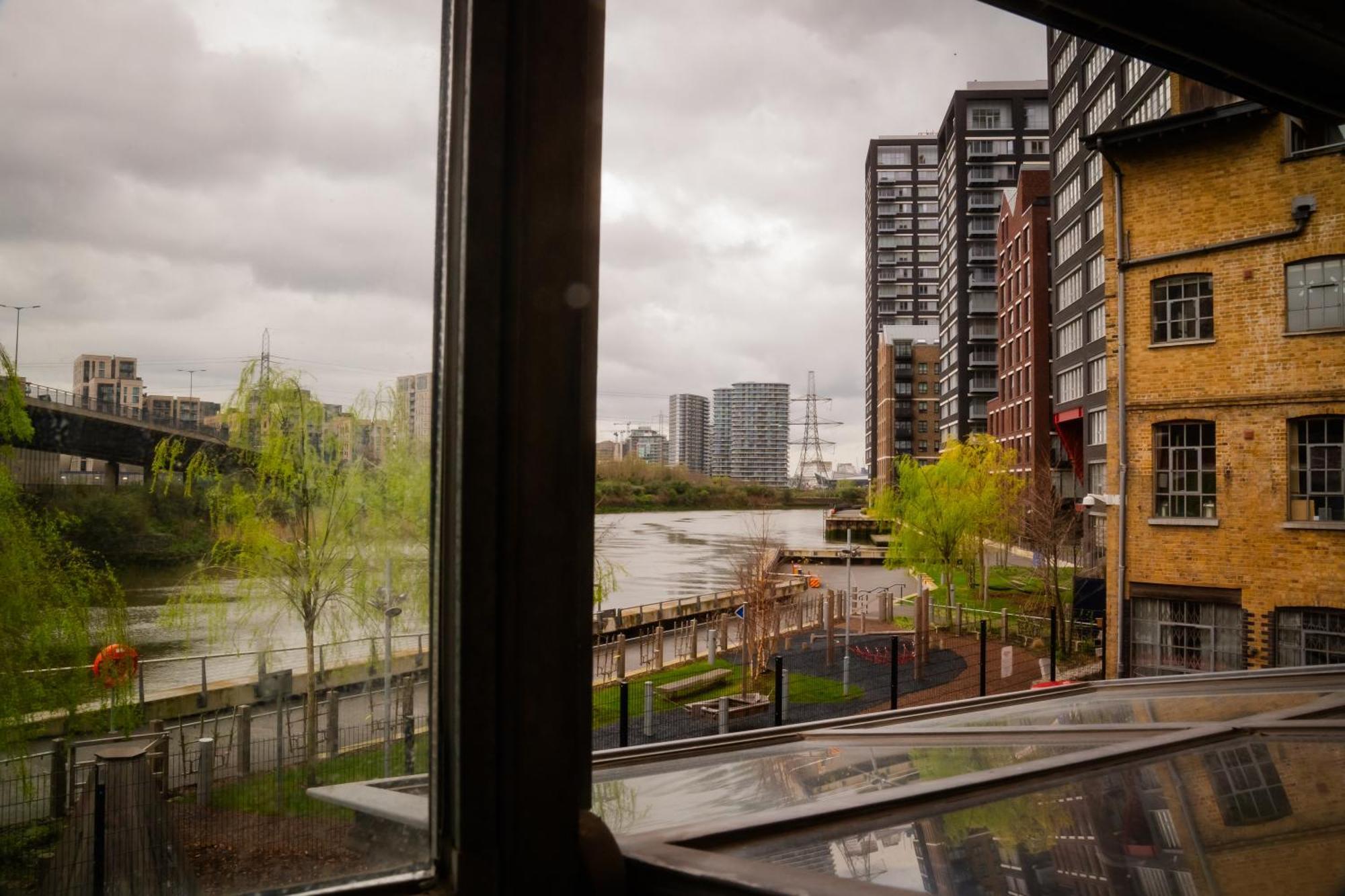 Loft Style Apartment Near O2, Abba Voyage, Excel 伦敦 外观 照片